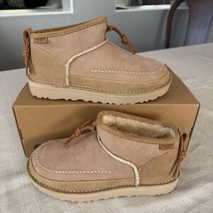 UGG ULTRA MINI SUEDE CRAFTED REGENERATE BOOT